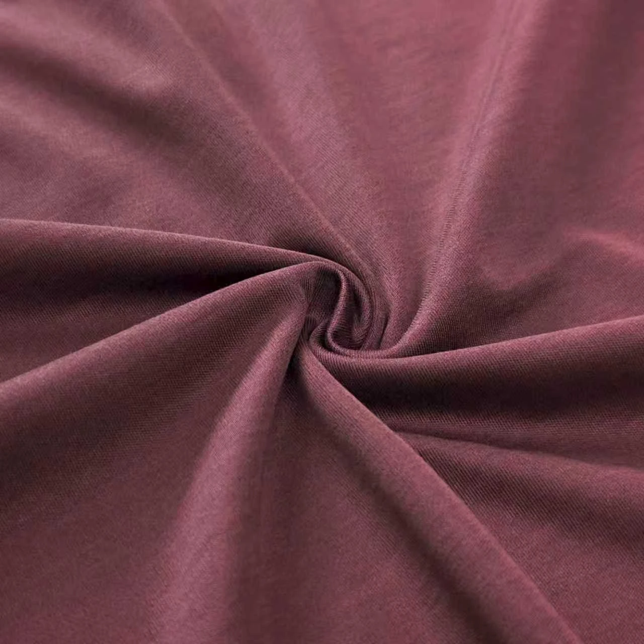 Rouge Sombre T-Shirt