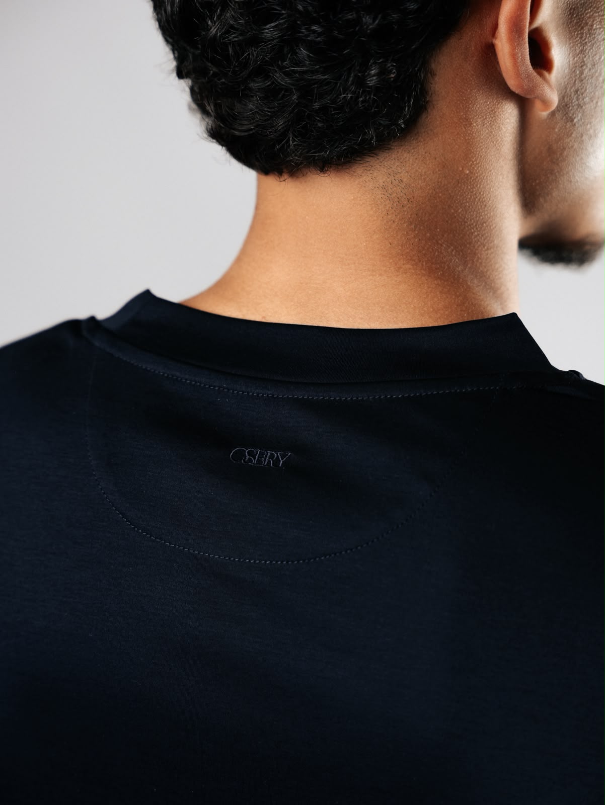 T-shirt Bleu Intense